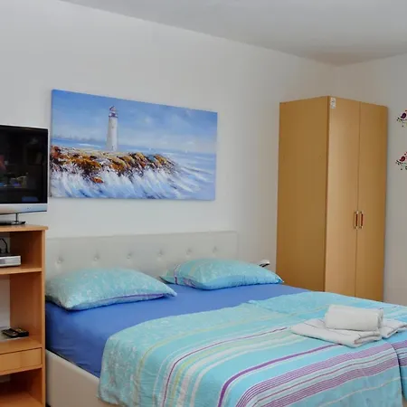 With A Parking Space - 14667 Apartment